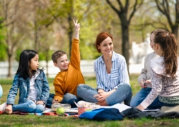 Study Recommends Easing Barriers to Innovative Learning Models